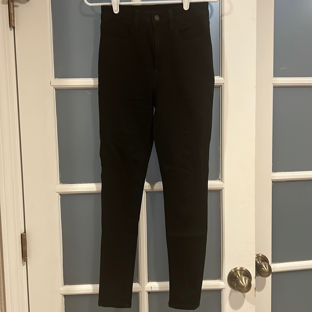 American Eagle black jeggings